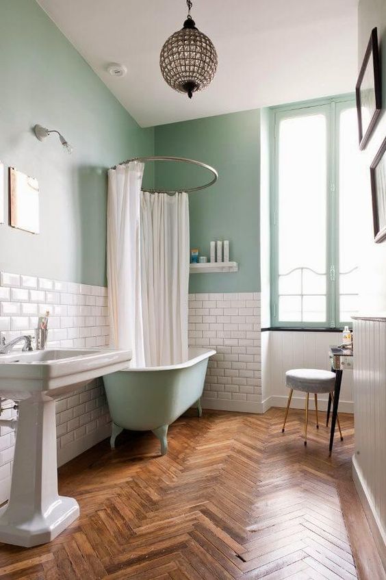 01-Adding Colour in Your Bathroom