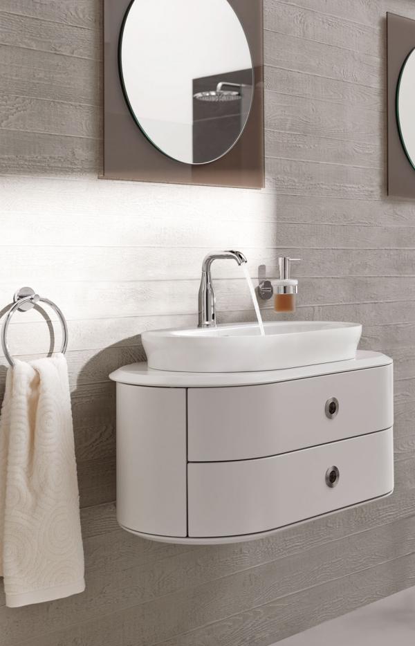 01-Grohe’s new touchless taps offer the perfect blend of cleanliness and comfort