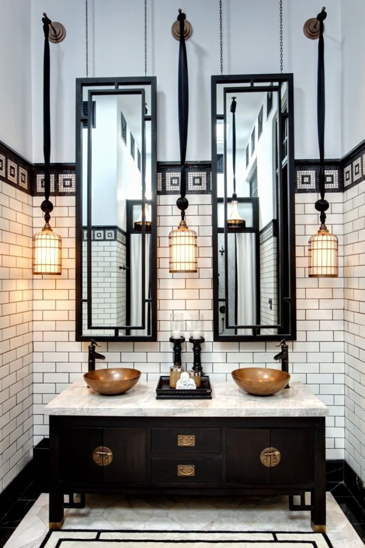 05-Black and White and Gold Bathrooms
