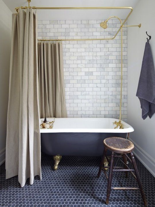 05-Inspiring You With Vintage-Style Bathrooms