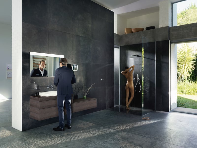 07-007 Ways to Create a James Bond Style Bathroom-1