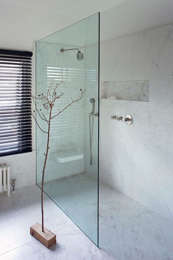 07-Our Guide to Shower Doors and Enclosures