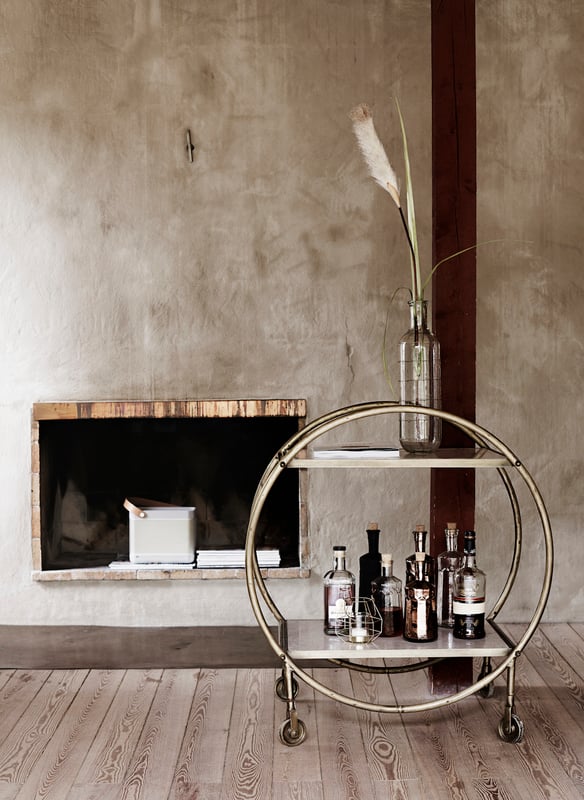 09-007 Ways to Create a James Bond Style Bathroom-1