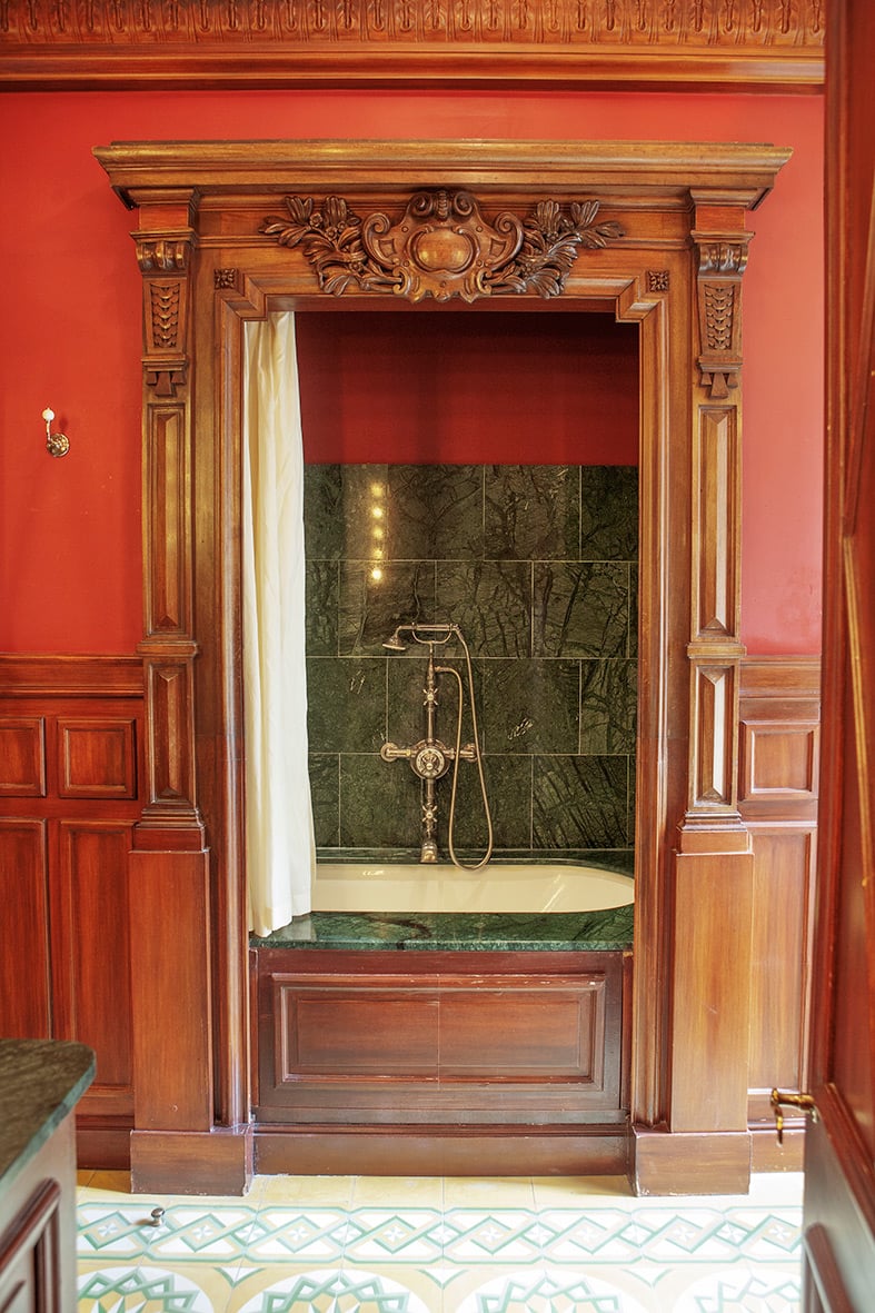 4-A Bathroom Fit For A Parisian Palace