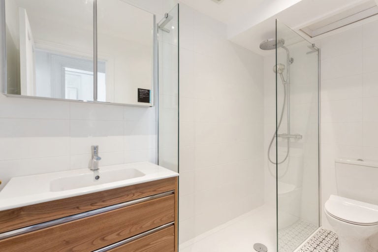 Kuldip-Bathroom-1-768x512-1
